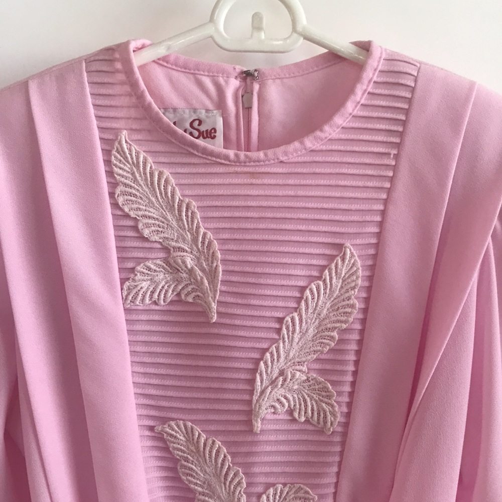 VTG Dress With Pin Tuck Detail
